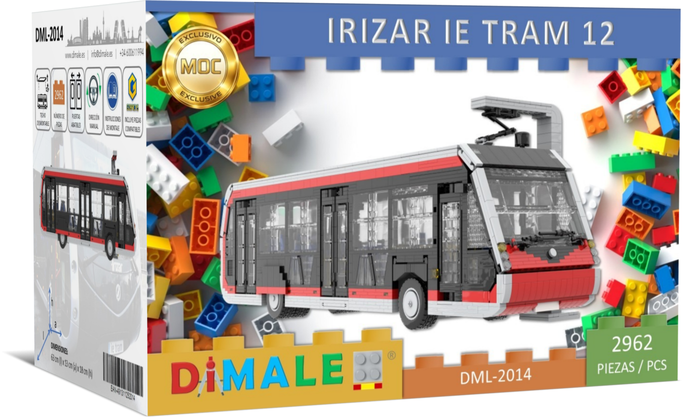 Maqueta del tranvía Irizar IE Tram 12, con piezas de construcción coloridas alrededor.